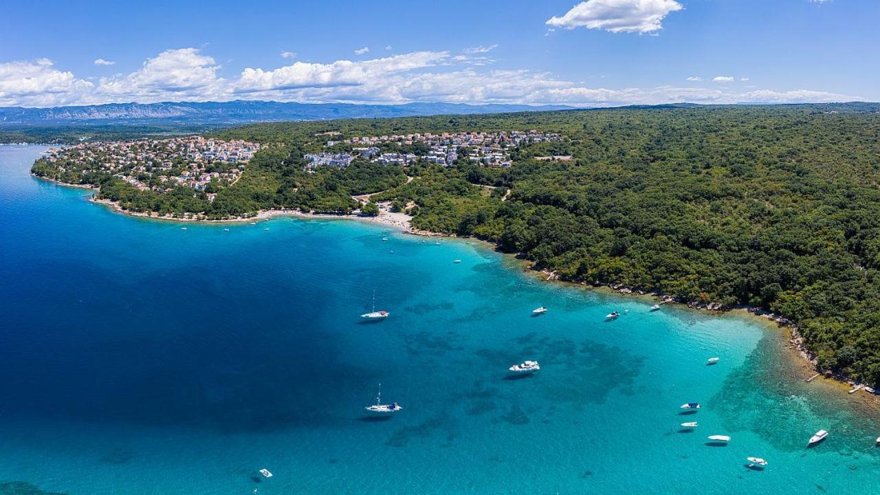 Njivice, Otok Krk, Apartman Dora Exterior foto